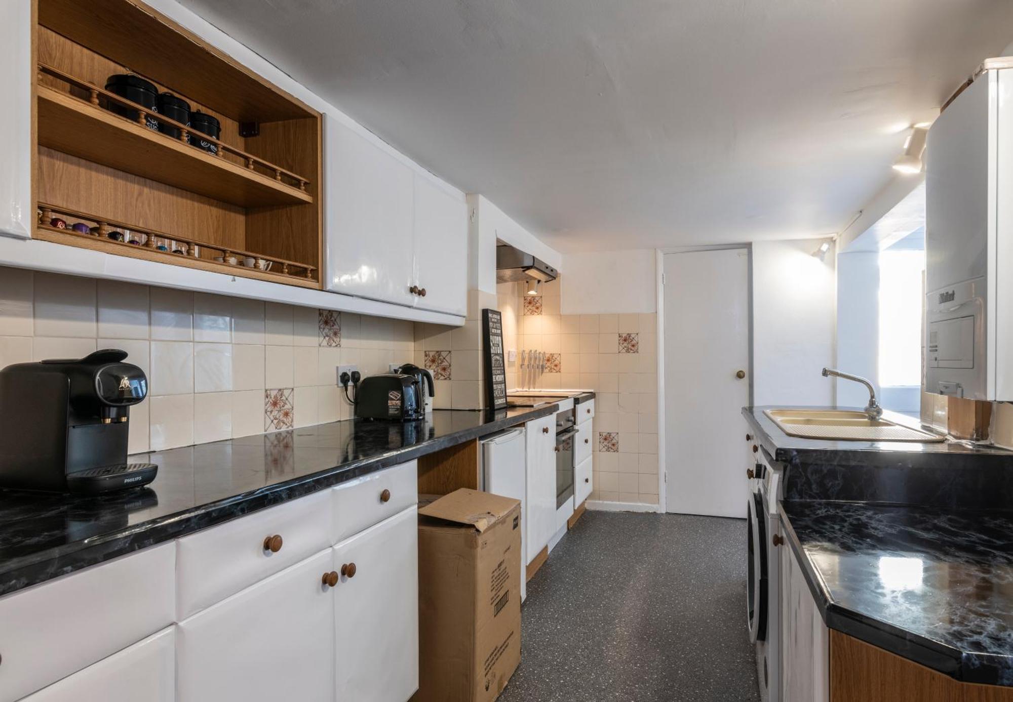 Quality Stay Rooms Brighton Exterior photo